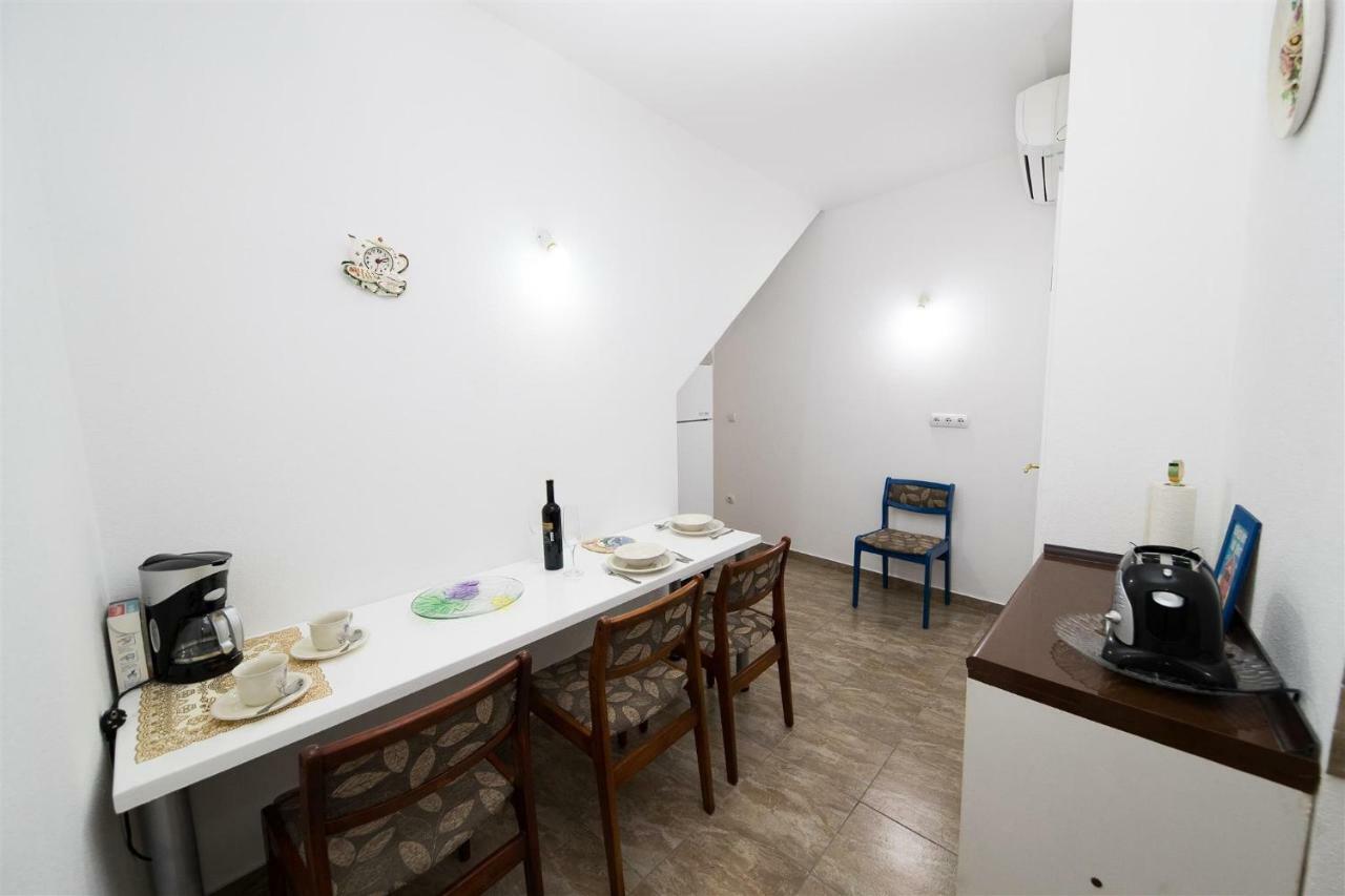 Apartmani More 크리크베니카 외부 사진